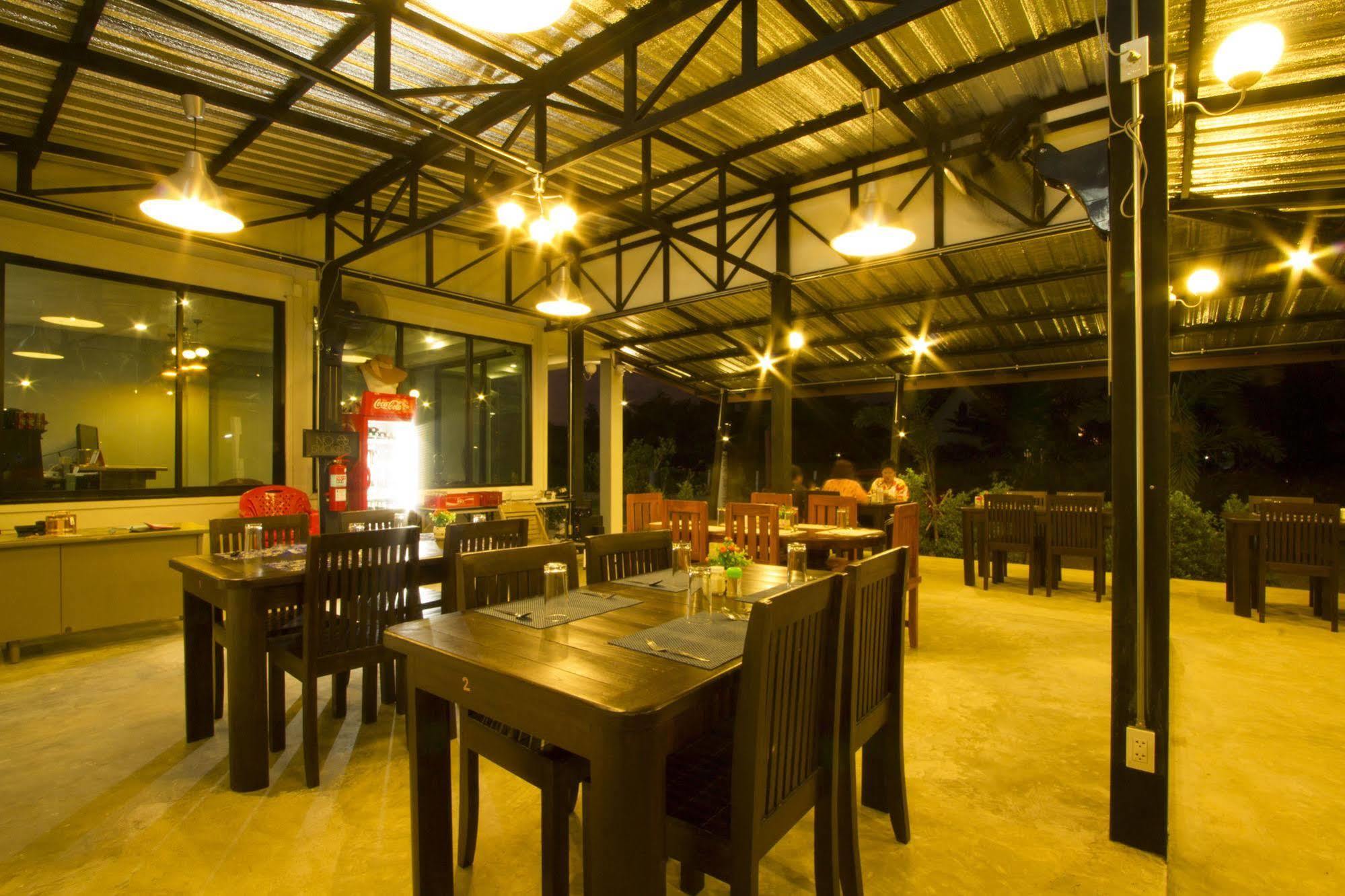 The Rise Resort Sukhothai Ngoại thất bức ảnh